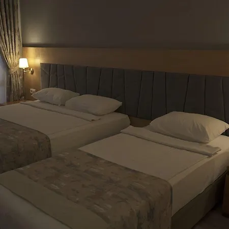 Sirma 4* Σιντέ