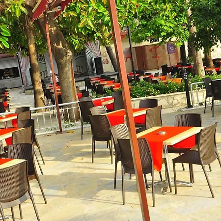 Sirma Hotel Side