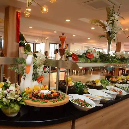 Hotell Sirma 4*
